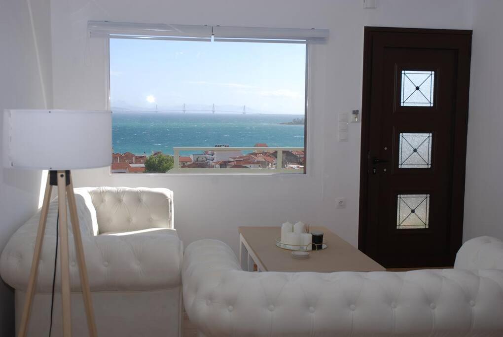 360ᵒ Lepanto Apartment นาฟปาคตอส ภายนอก รูปภาพ