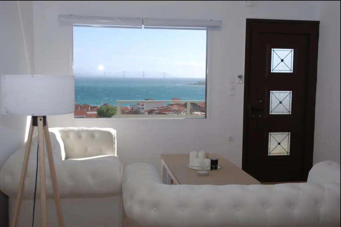 360ᵒ Lepanto Apartment นาฟปาคตอส ภายนอก รูปภาพ